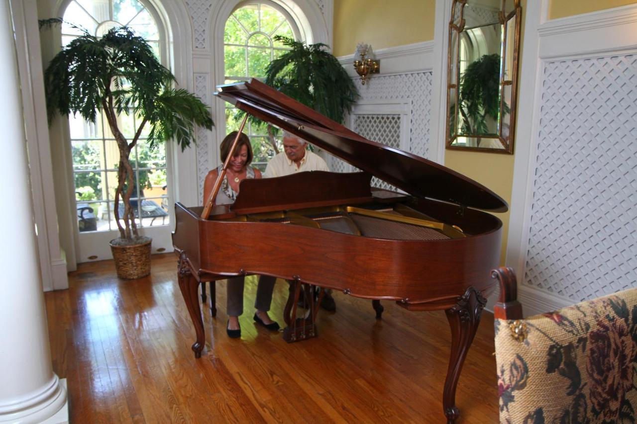 Graystone Inn Wilmington Esterno foto